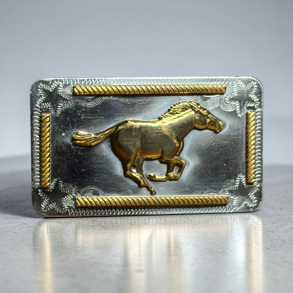Vintage Western Silver tone Belt Buckle with gold tone rope edge and horse